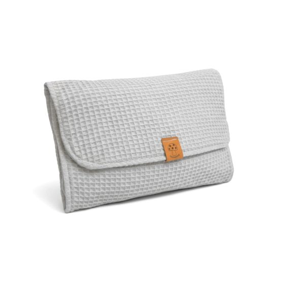2 in 1 Windeltasche Waffelstoff grau. Wickelunterlage mit Fächern